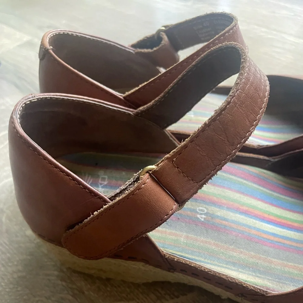 Dansko Brown Espadrilles - Picture 10 of 12